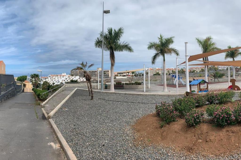 2 Bedrooms, 3min, Roof Terrace With Ocean View Callao Salvaje