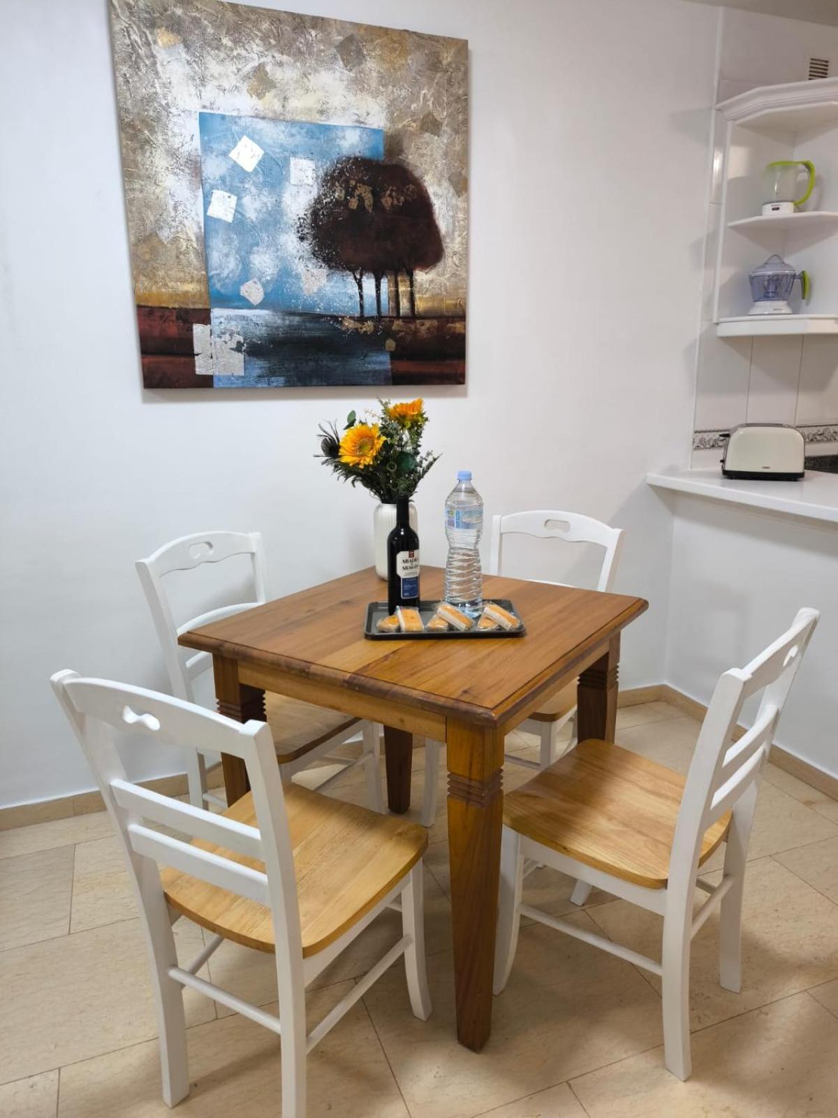 Vivienda Con Piscina En El