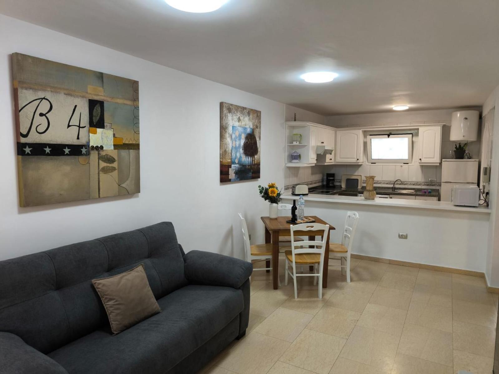Apartment Vivienda Con Piscina En El