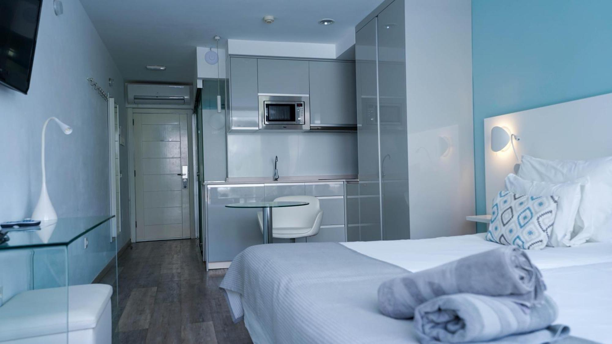 Hotel Coral Ocean View - Adults Only