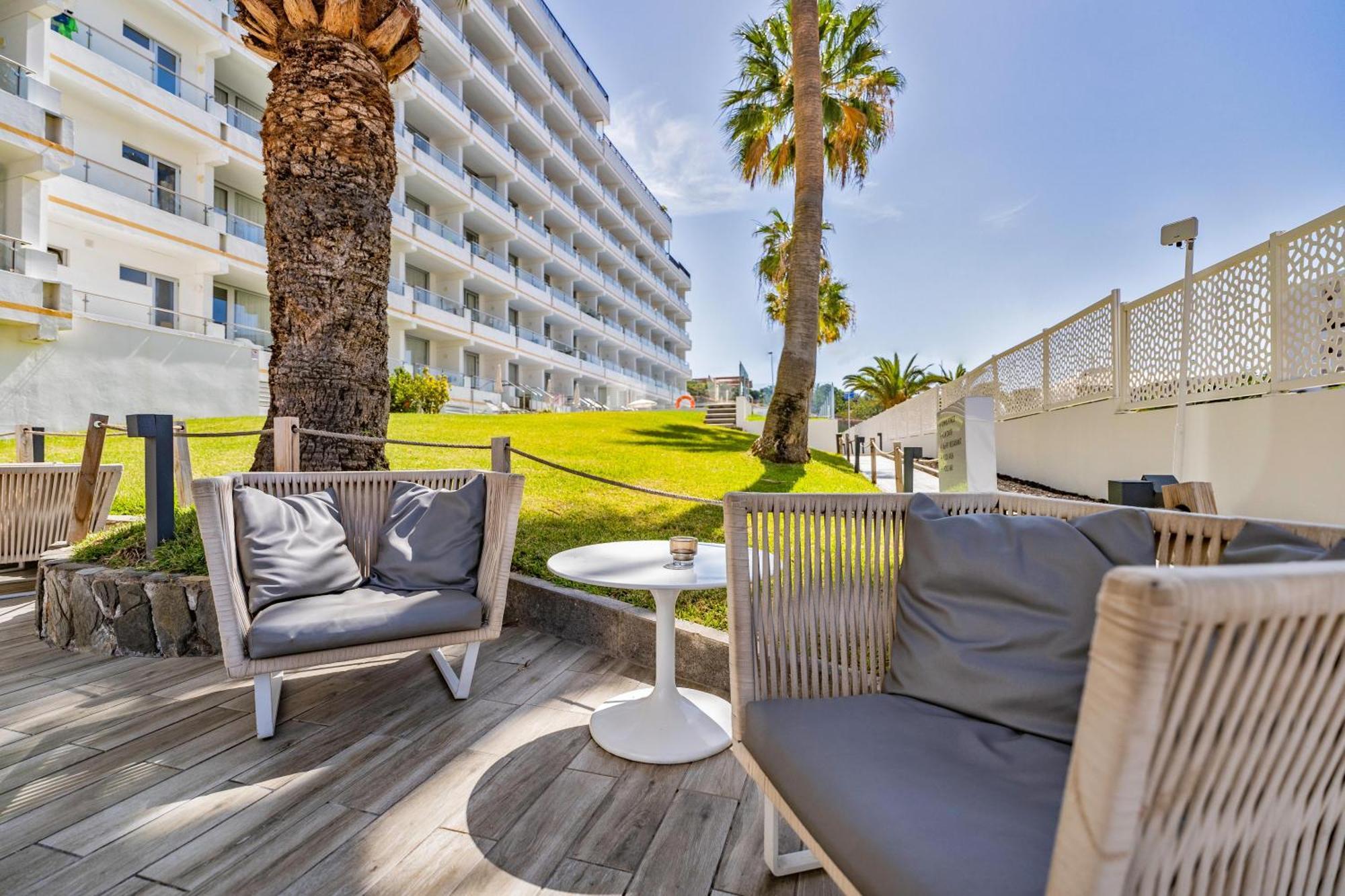 Hotel Coral Ocean View - Adults Only