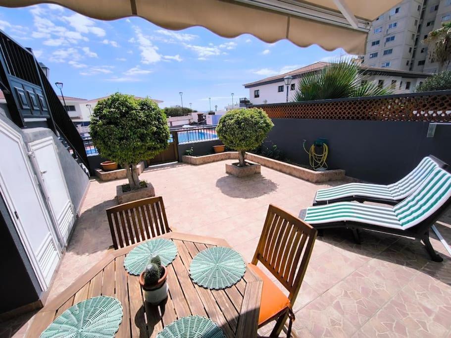 Acaymo Sunset Appartement *