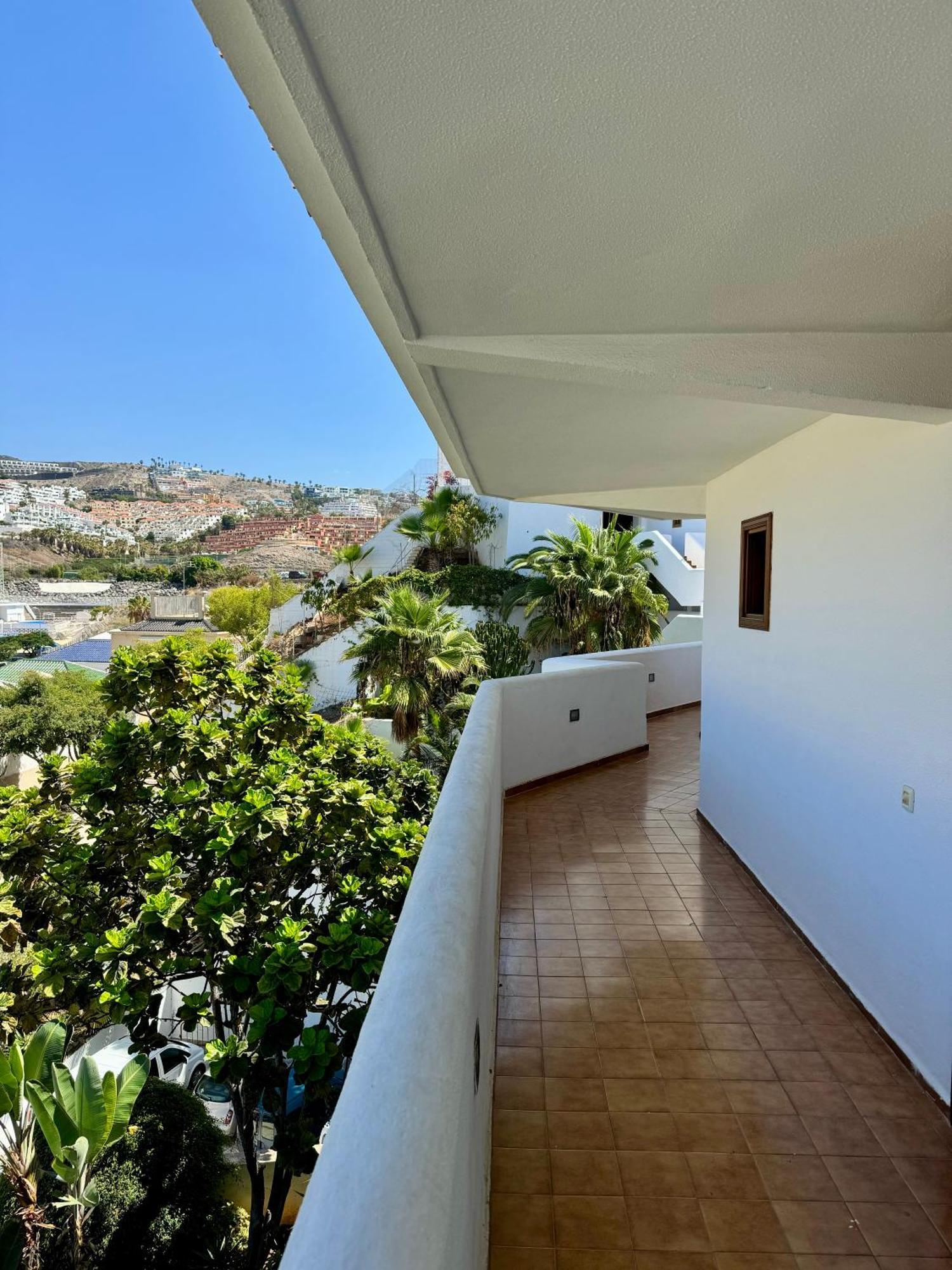 Fanabe Stunning Beachfront Penthouse Parque Royal Adeje Tenerife * Costa Adeje (Tenerife)