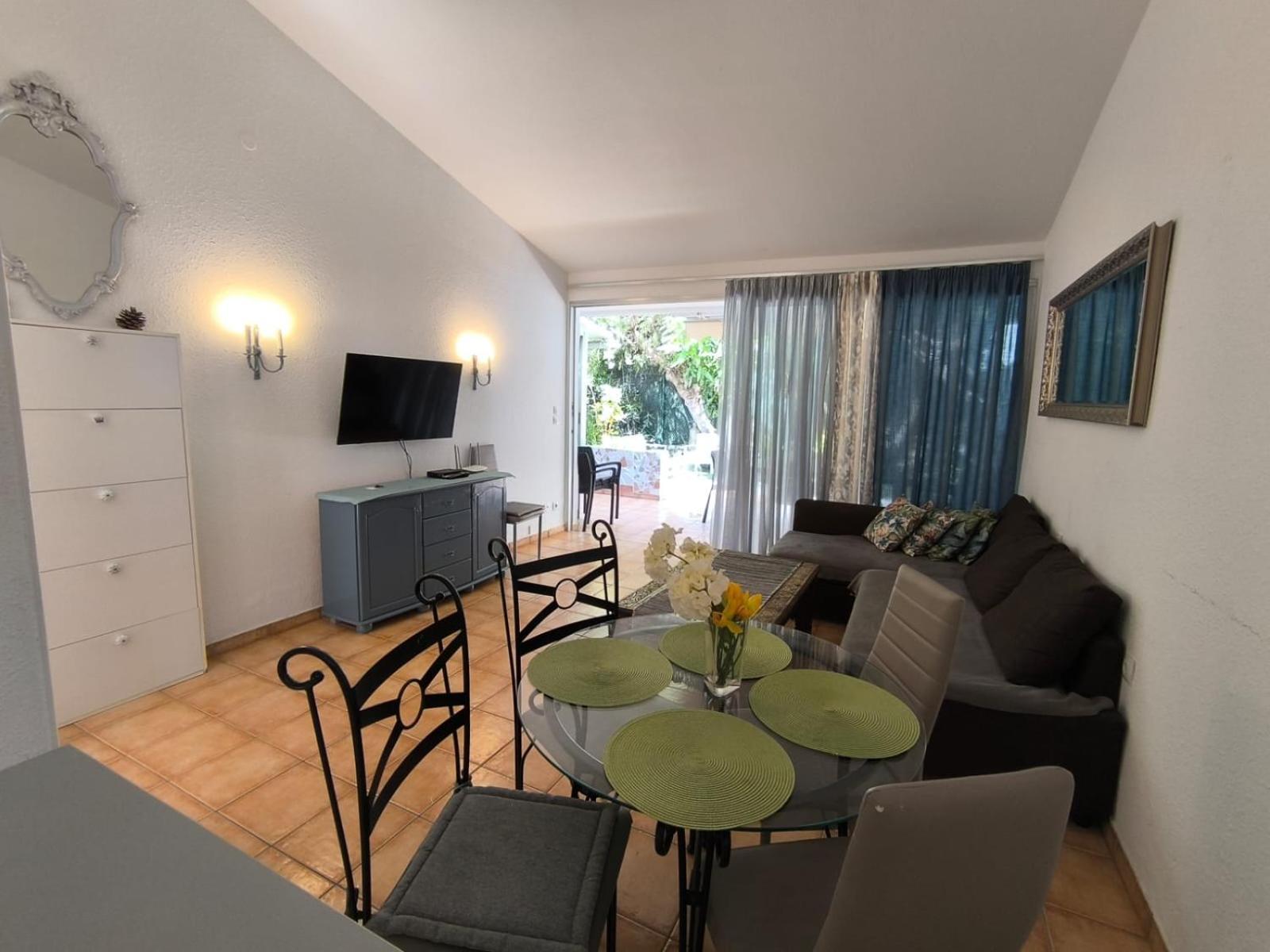 Apartamento Paradero Las Americas Con Jardin * Playa de las Americas (Tenerife)