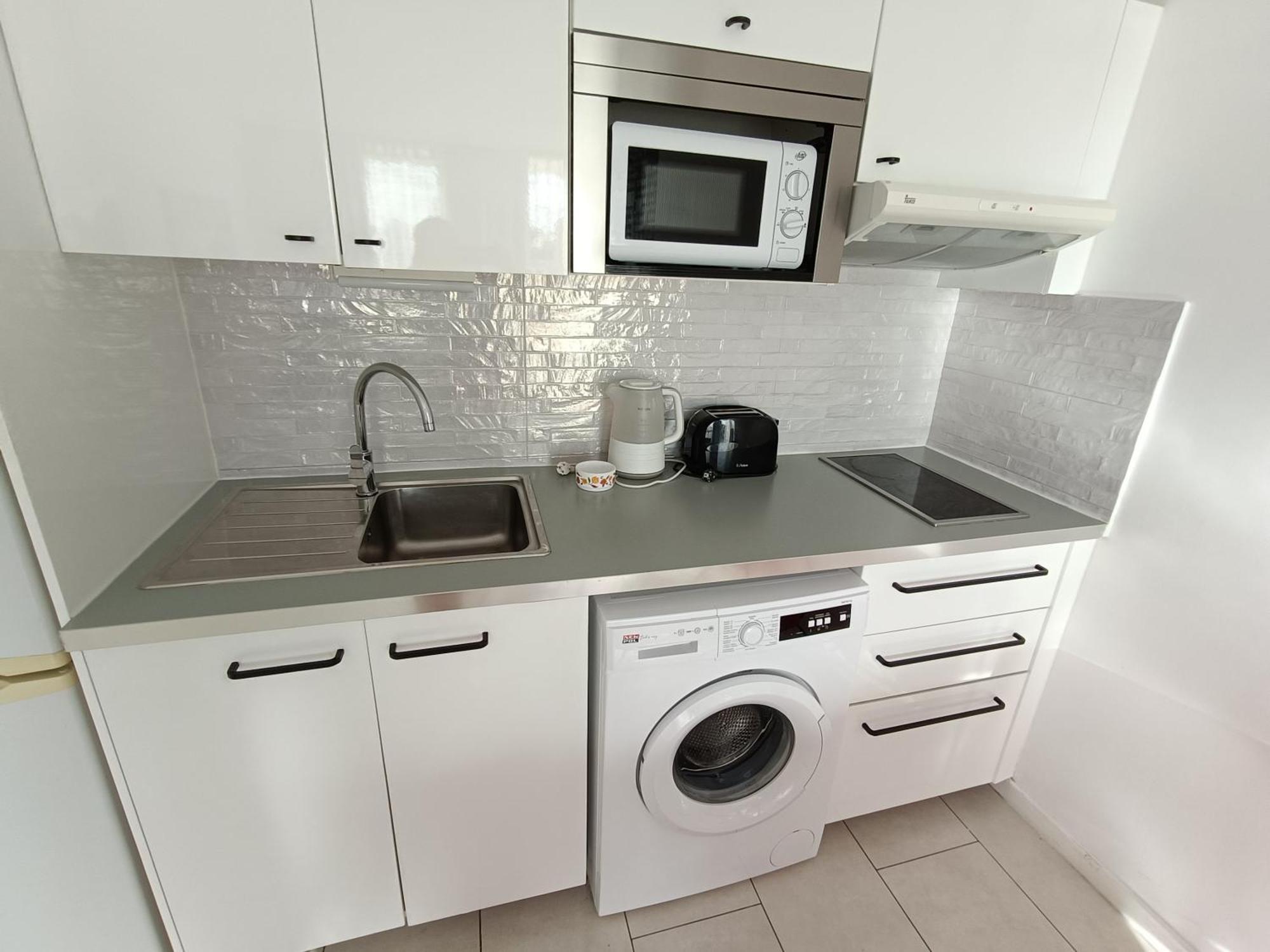Parque Santiago Las Americas Apartment