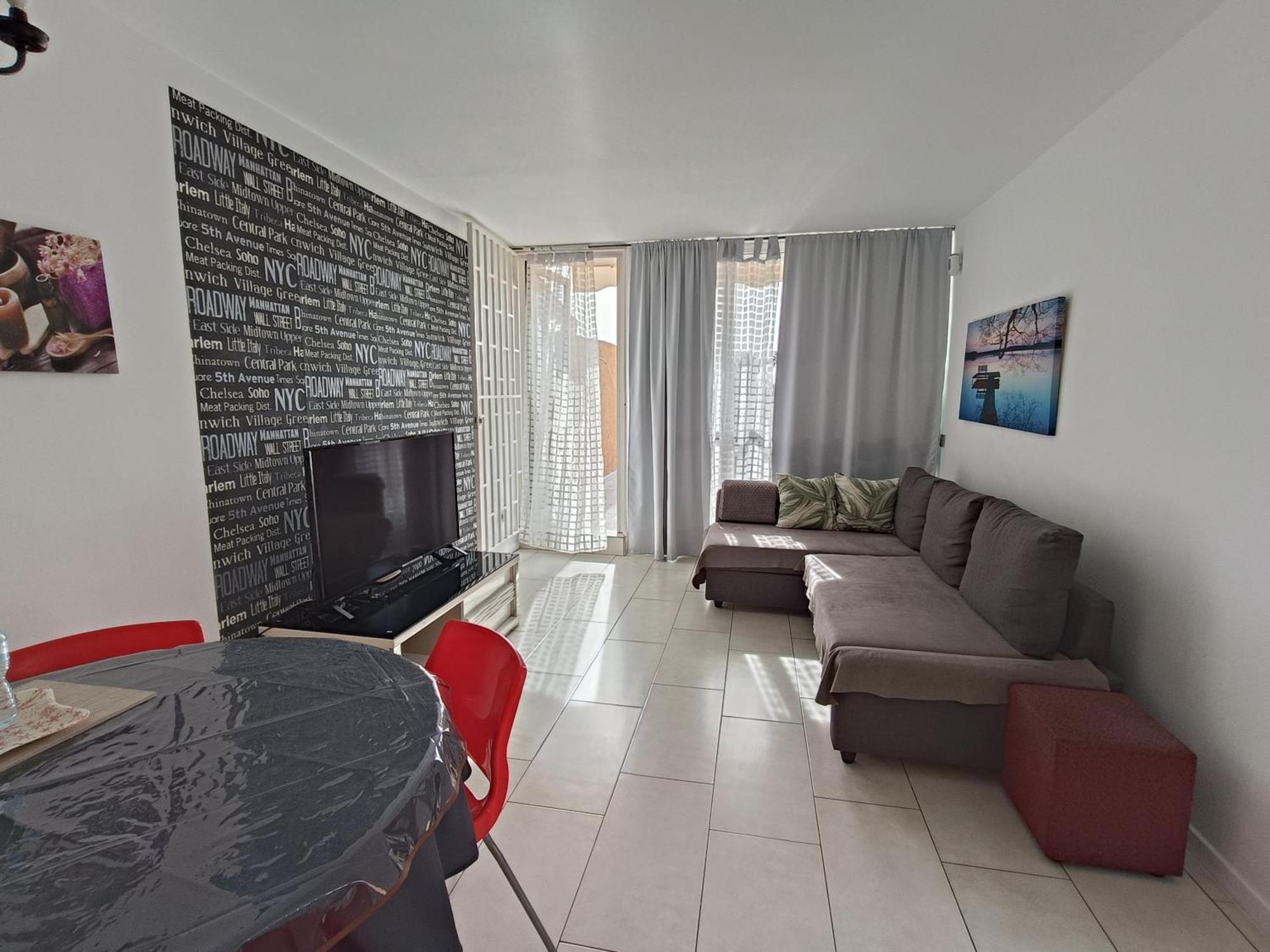Parque Santiago Las Americas Apartment
