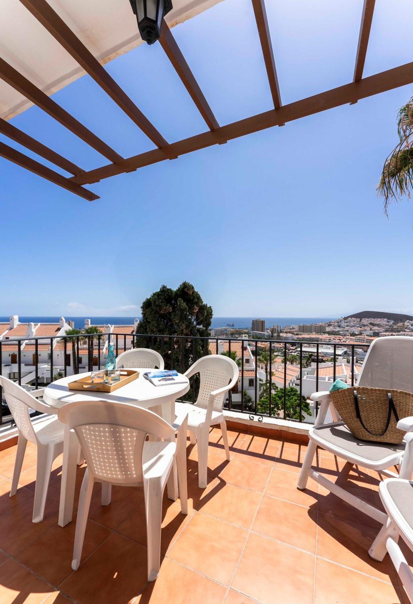 Beverly Hills Heights - Excel & 3* Los Cristianos (Tenerife)