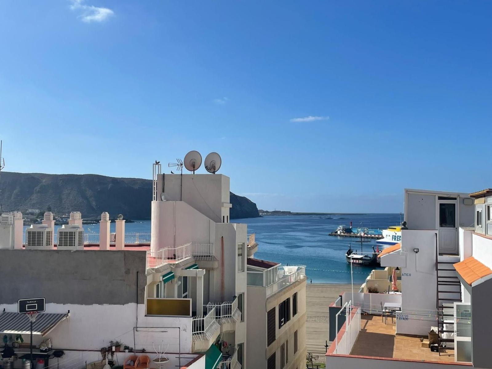 Hostel Few Steps From The In Cristianos