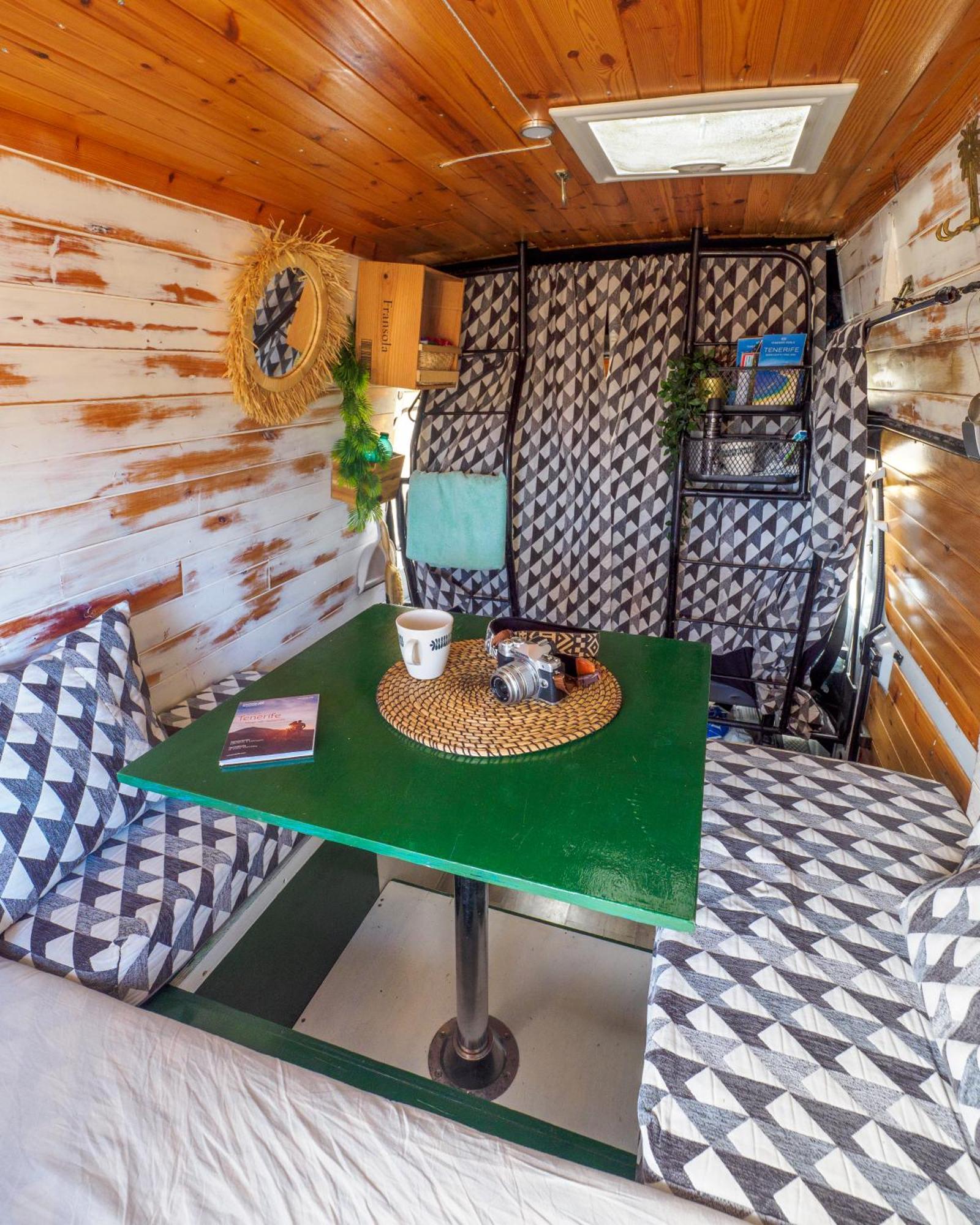 Campervans Camping *