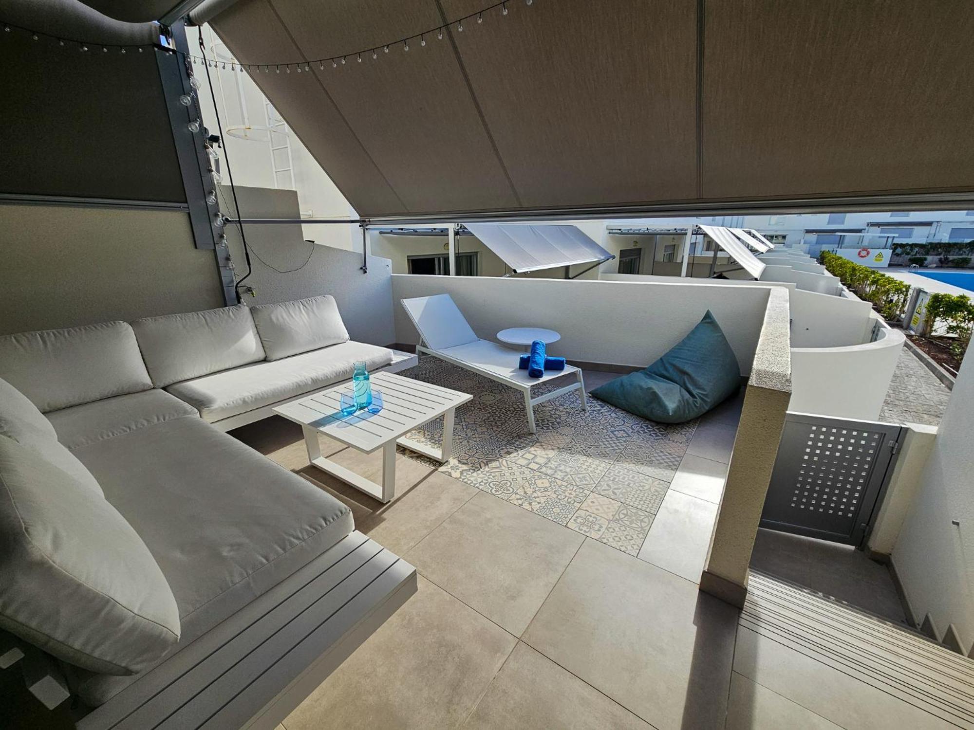 White Medano Apartment. New With Fast Wifi Holiday home El Medano (Tenerife)