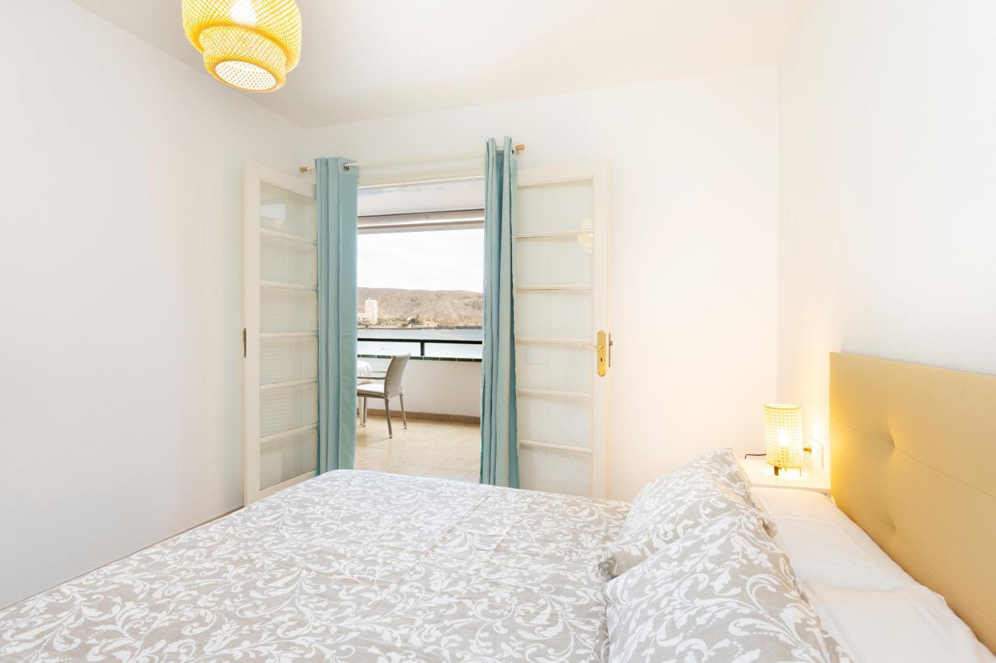 Home2book Ocean Views & Terrace Steps To The * Los Cristianos (Tenerife)