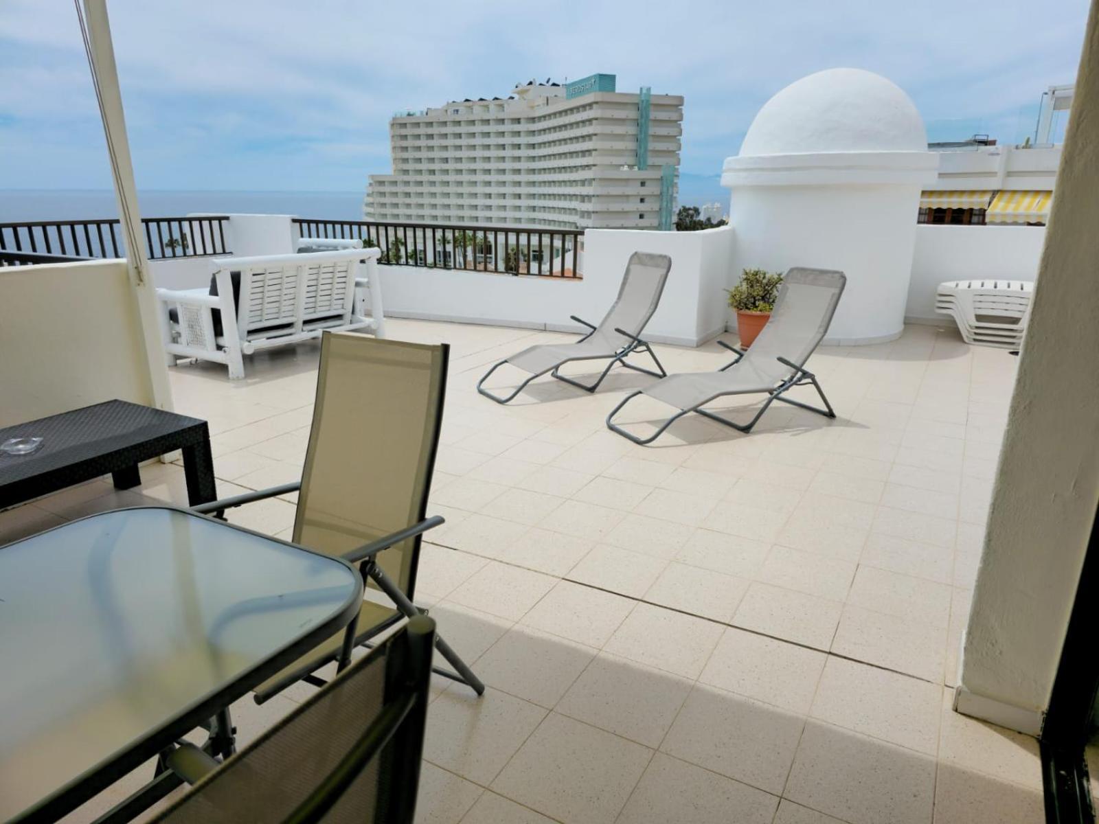 Apartment Penthouse Sea View Jacuzzy Terrace & Pool *