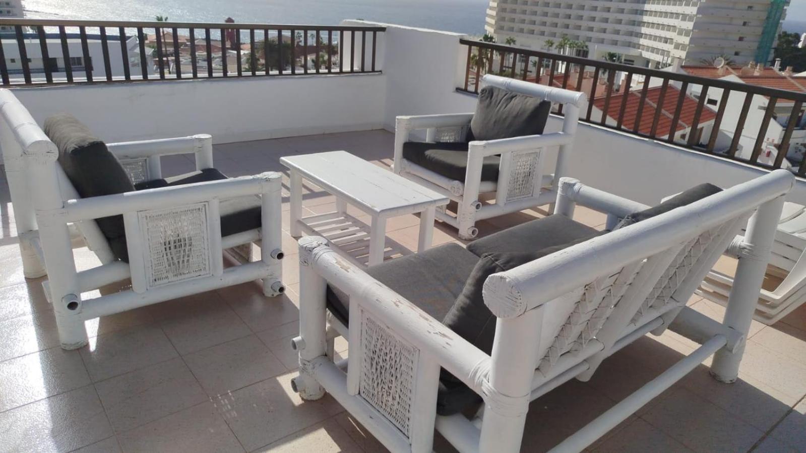 Penthouse Sea View Jacuzzy Terrace & Pool Apartment *