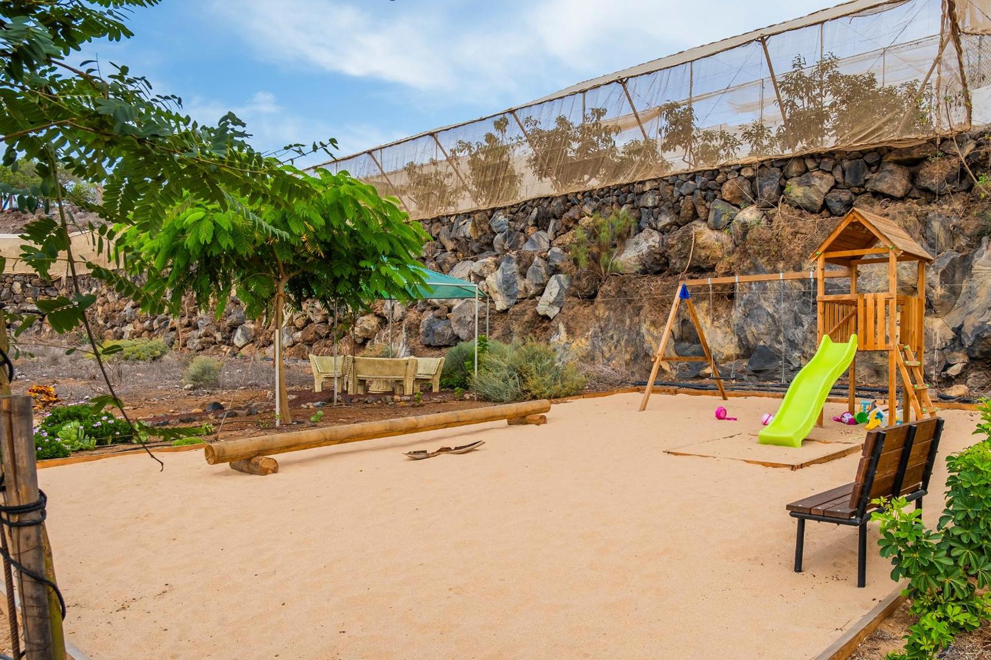 Tenerife Healing Garden * Guia de Isora (Tenerife)