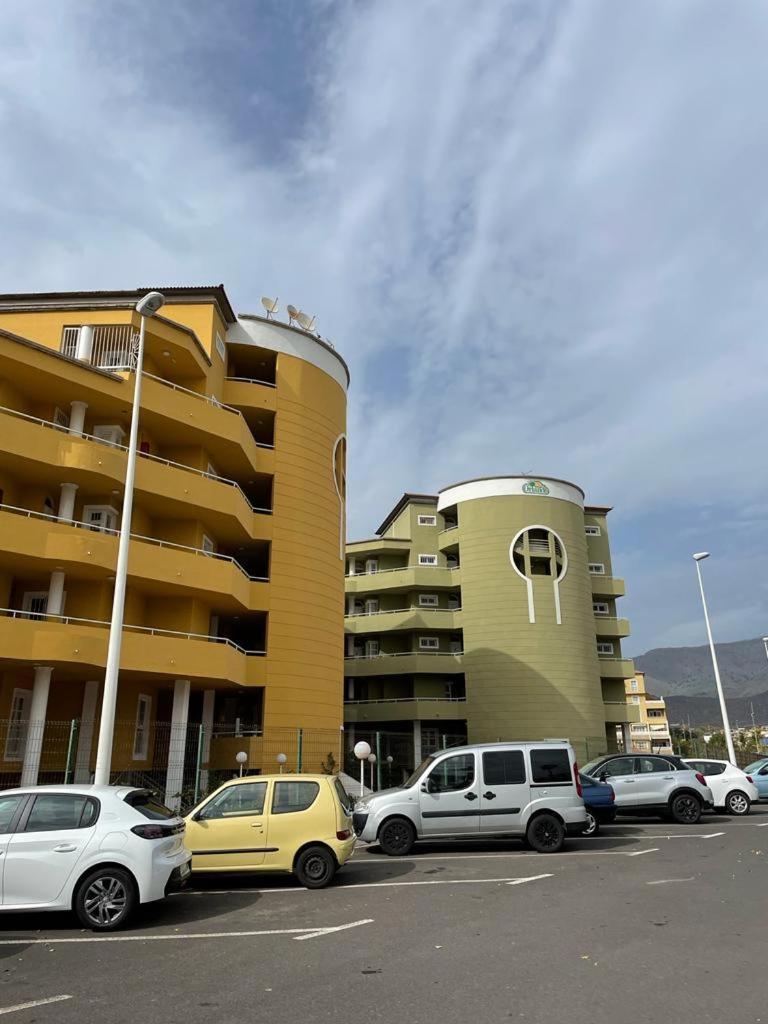 Orlando Fanabe * Costa Adeje (Tenerife)