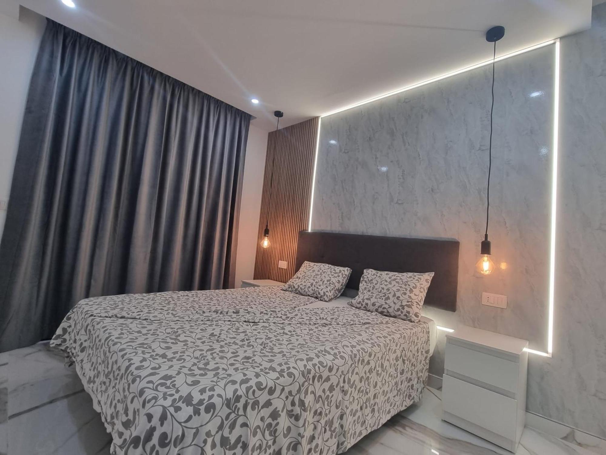 Casa Palmera 2 Only 150 Meters To The Beach, Heated Pool, Wifi, Sat-Tv, Terrace, Central Location, Washing Machine Apartment
