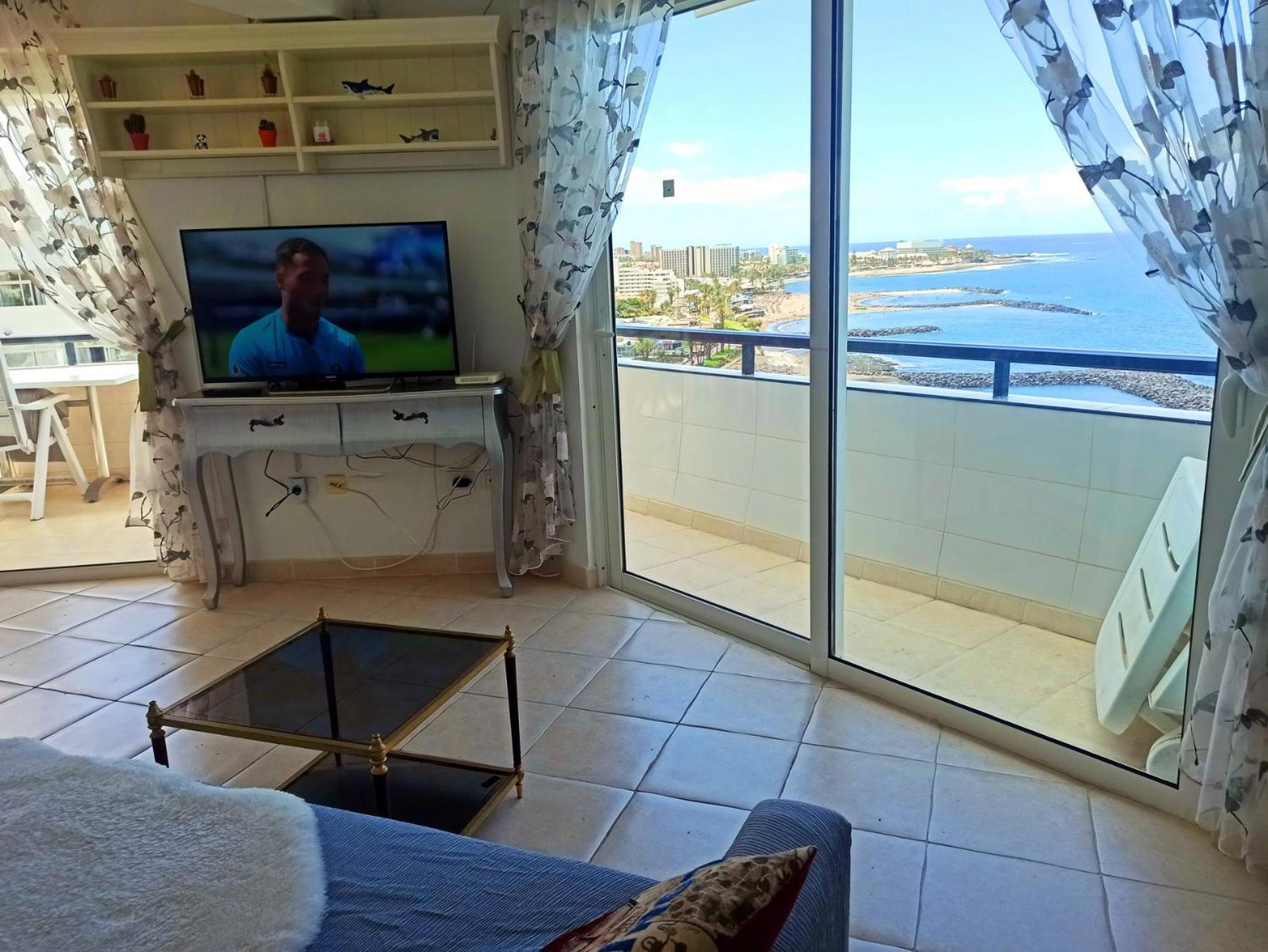 Appartement Cozy In The Center Of On The 1st Coastline Costa Adeje (Tenerife)