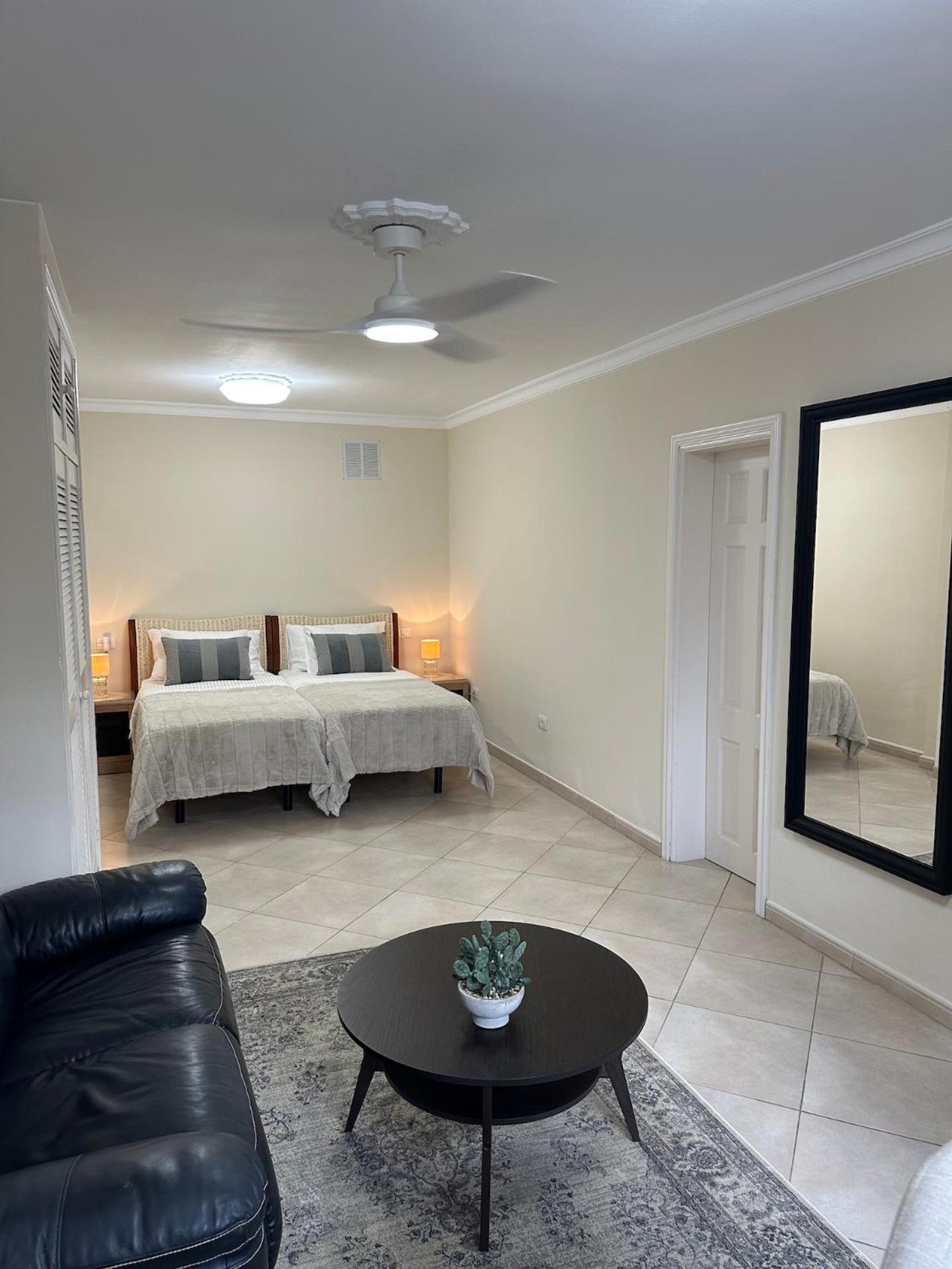 Villa Victoria With Heated Pool *