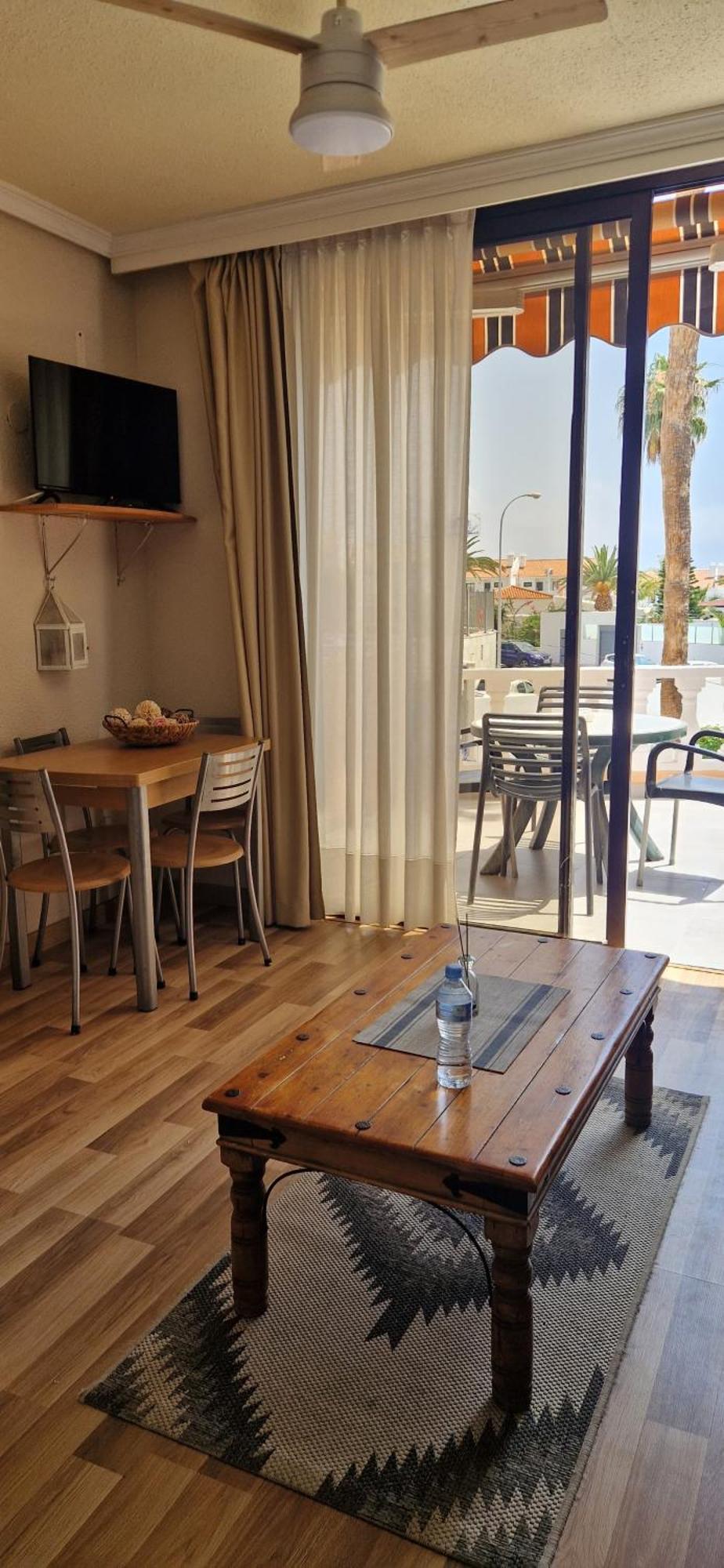 Apartment Paradise Court 1 Bedroom With Pool,