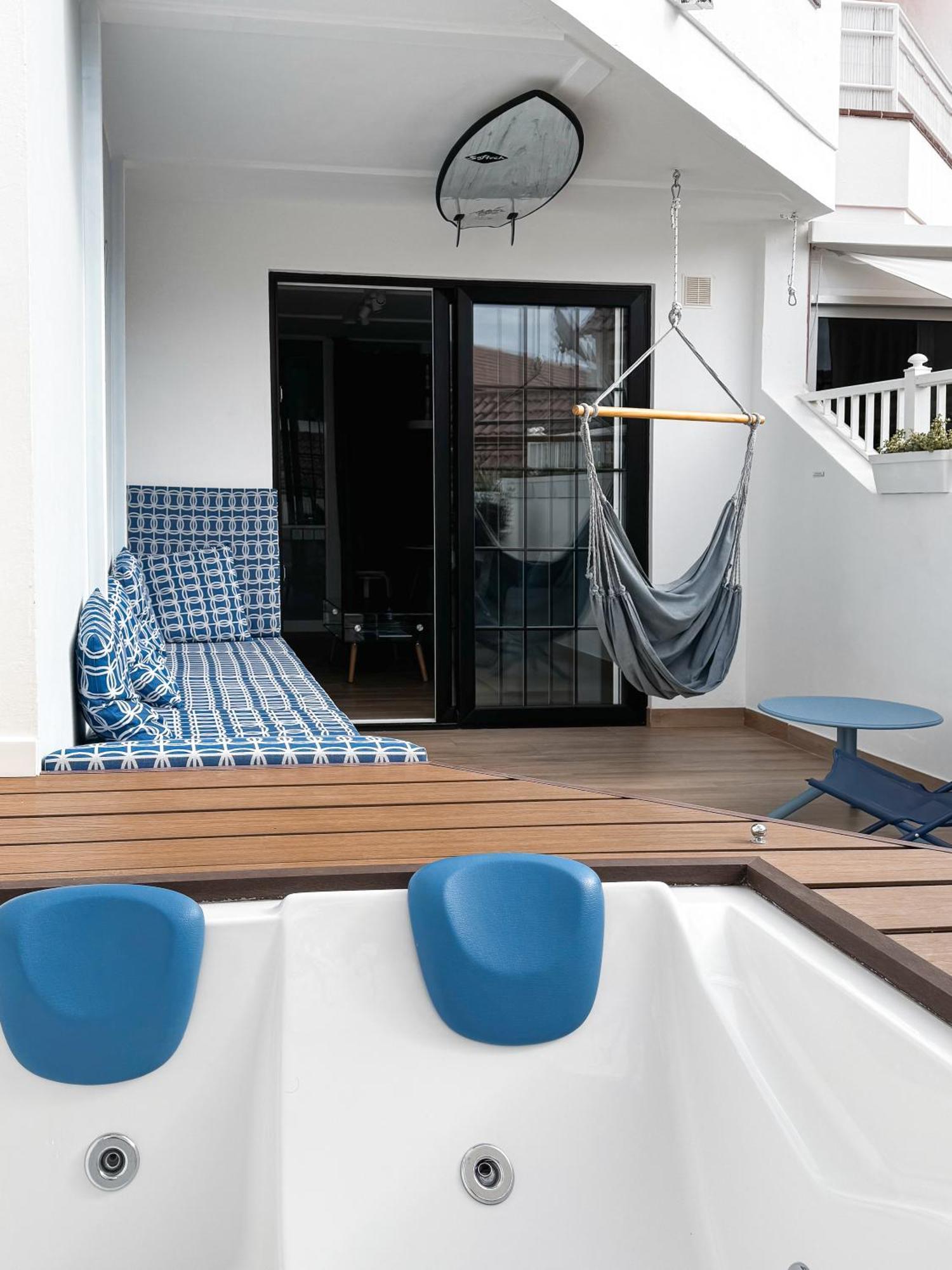 Apartment Modern, Design, Private Jacuzzi - 2 Terraces - Wow - Christianos