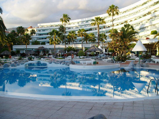 Hovima Altamira 3*