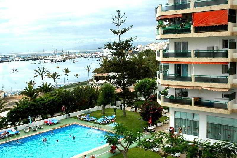 Apartment Comodoro Los Cristianos (Tenerife)