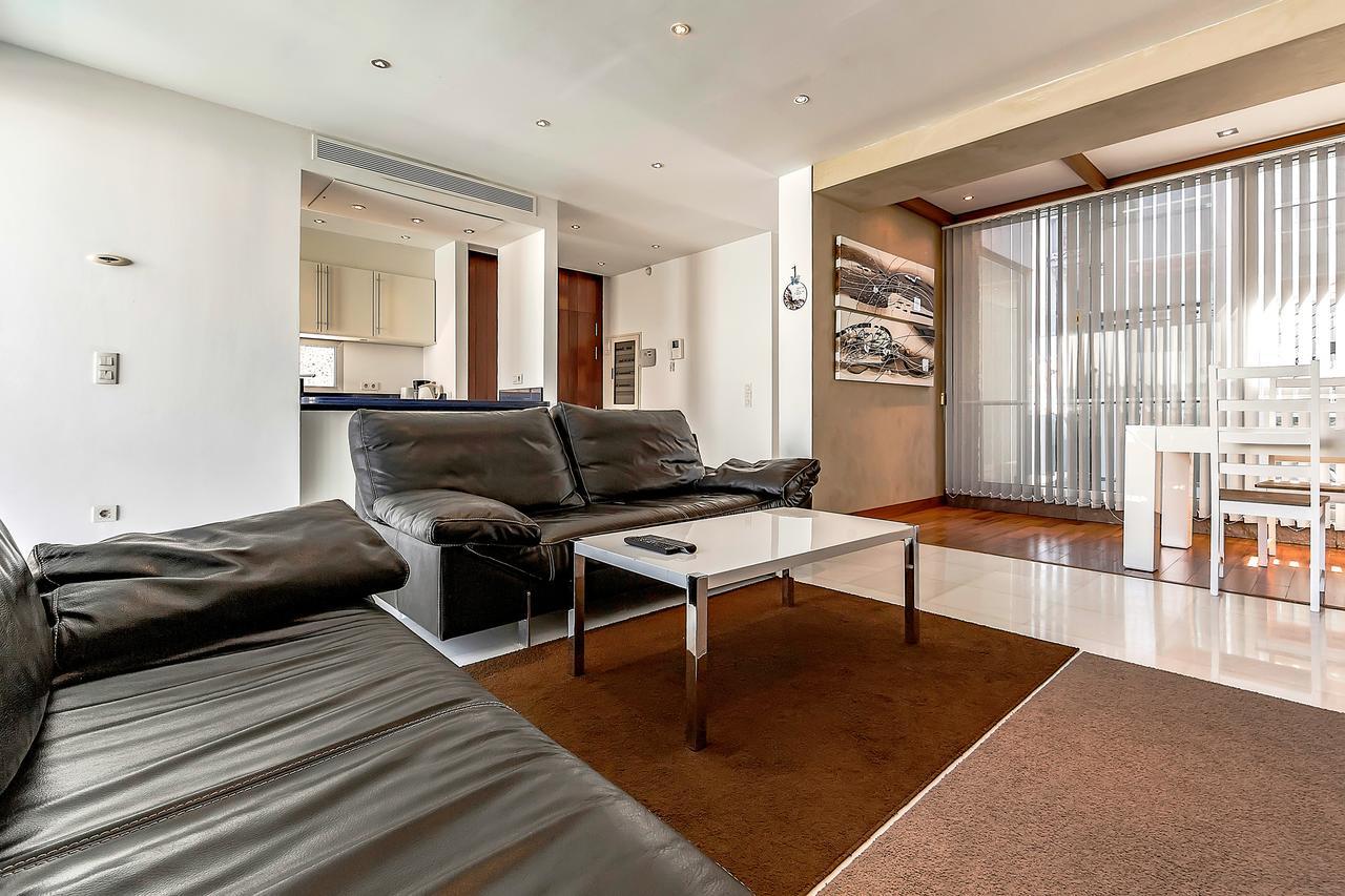 Luxury In Habitats Del Duque Villa
