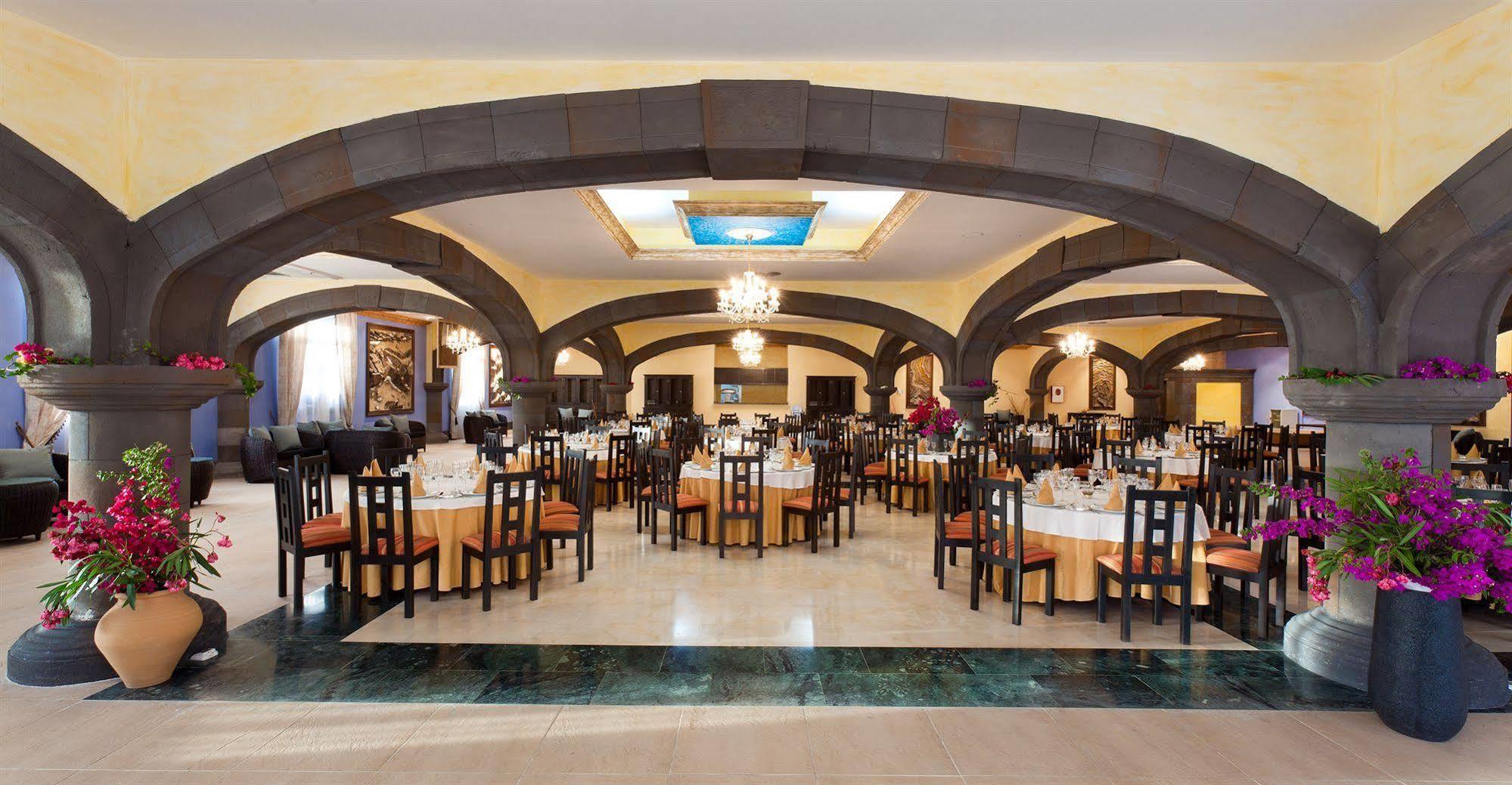 Grand Callao Hotel 4*
