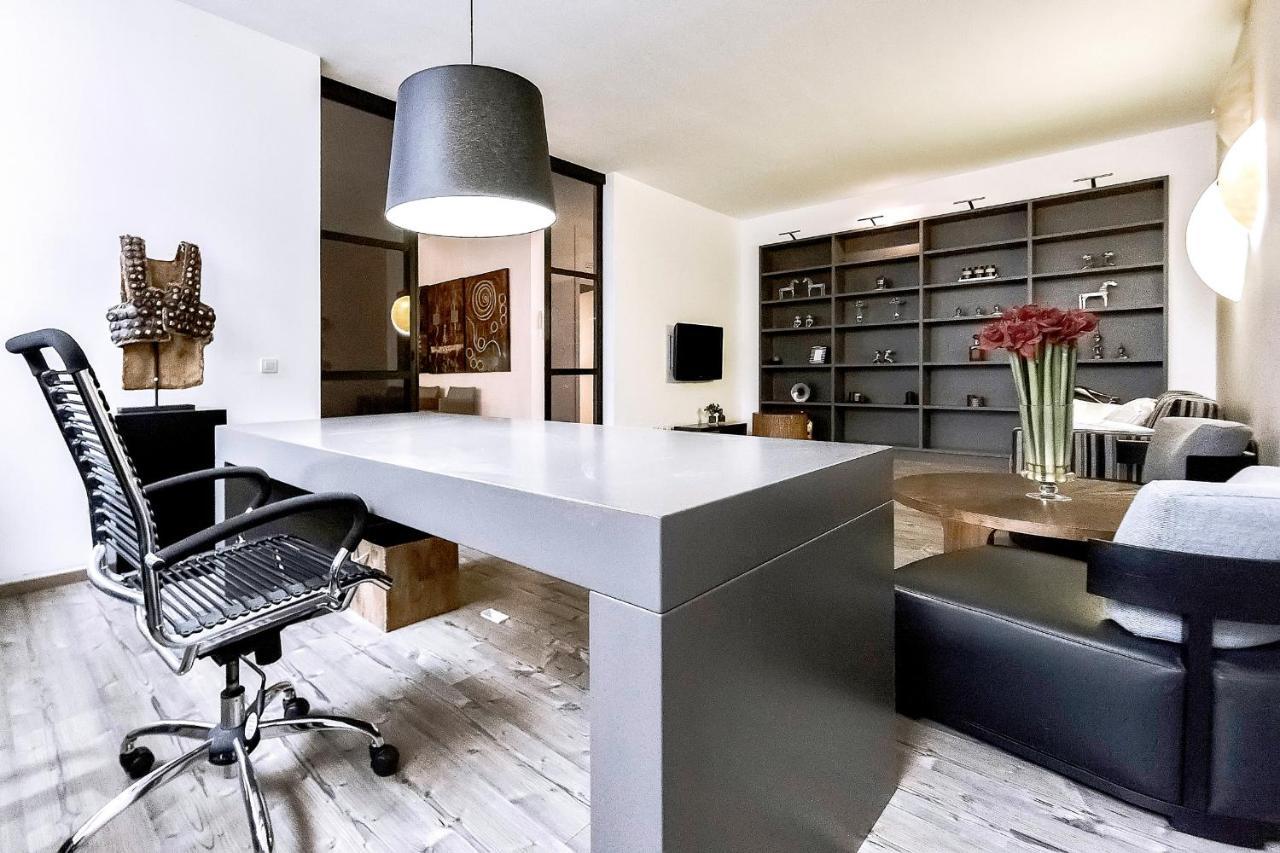 Luxury In Habitats Del Duque Villa *