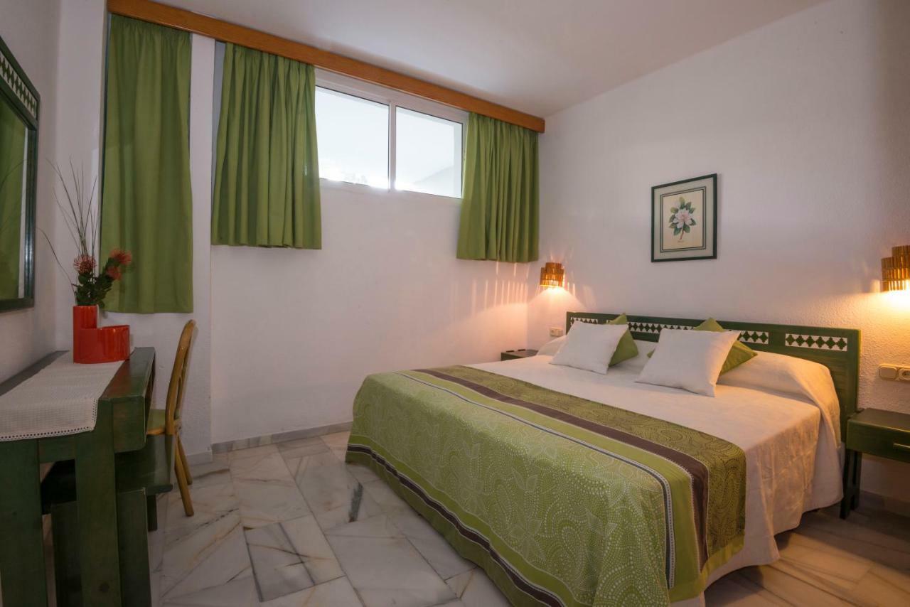 Hotel Hovima Altamira 3*