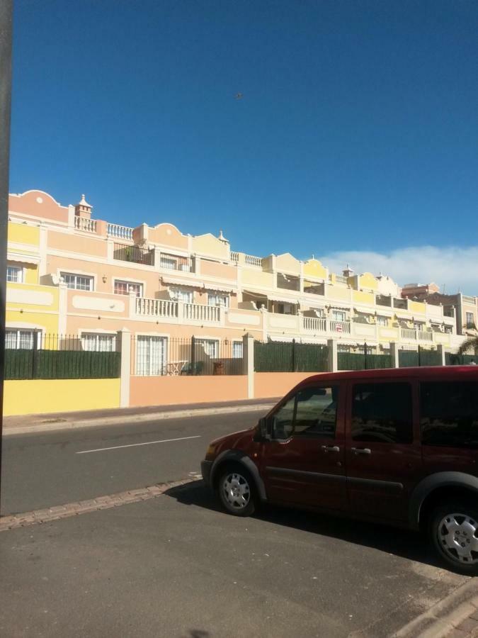 Duplex 2 Bedrooms For With Air Conditioner *