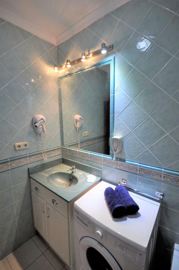 Paradise Court Americas Wifi Piscina 26 Apartment *