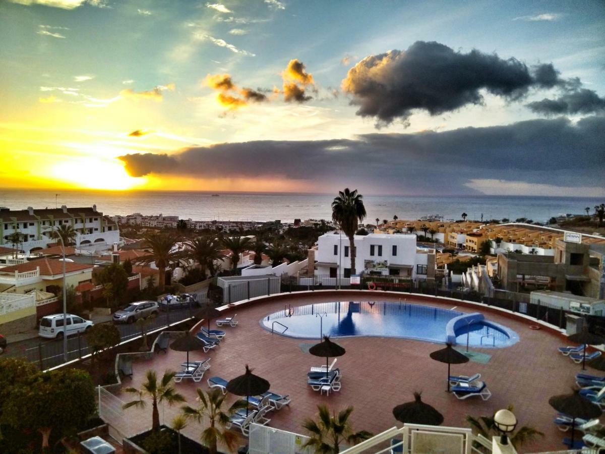 Sunny Colina Blanca Apartamento *
