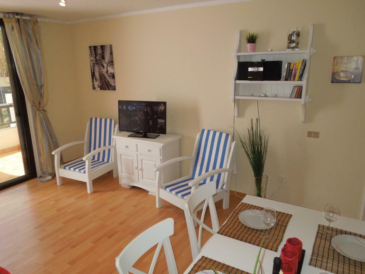 Vistasol, Beach Front With Heated Pool In Parque Santiago 2, Wifi Apartment *