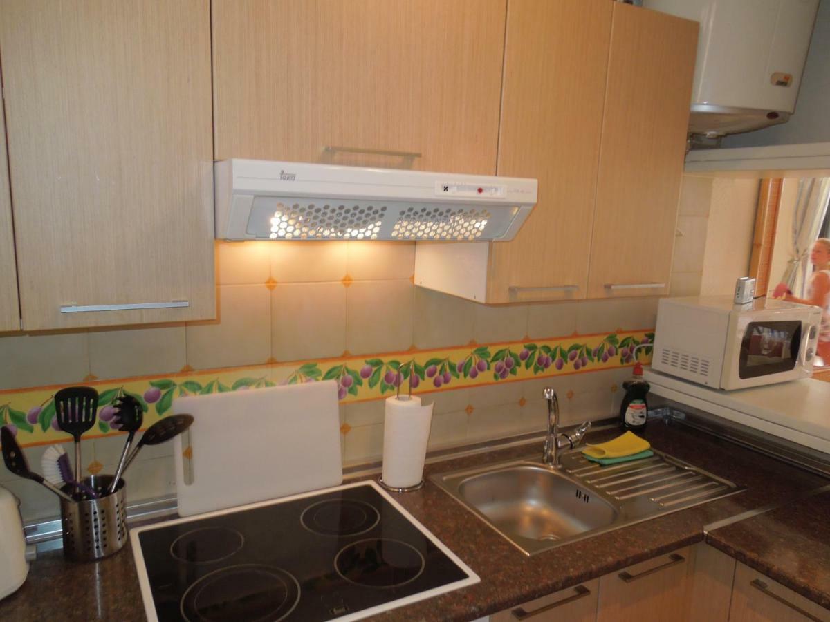 Vistasol, Beach Front With Heated Pool In Parque Santiago 2, Wifi Apartment