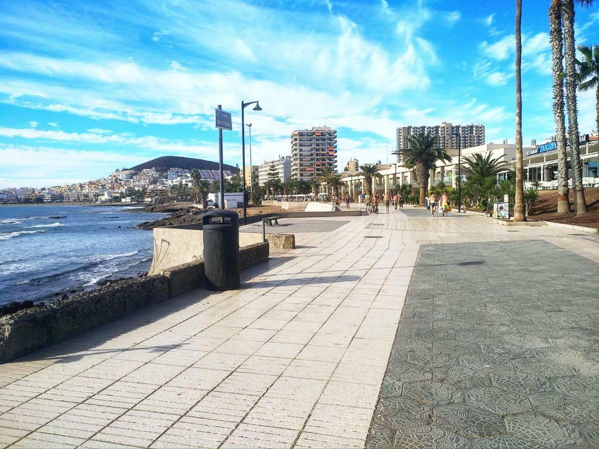 Apartment 2 Bedrooms Sea View 100 Meters From Ocean Los Cristianos (Tenerife)