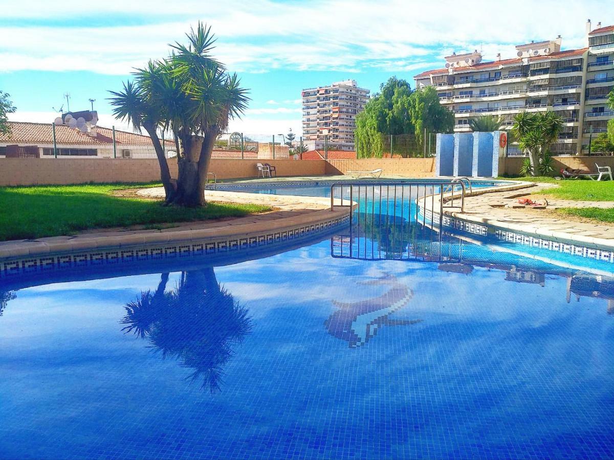 2 Bedrooms Sea View 100 Meters From Ocean Apartment *