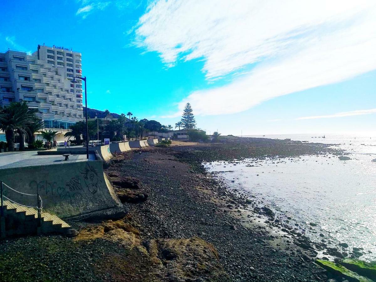 2 Bedrooms Sea View 100 Meters From Ocean Apartment *