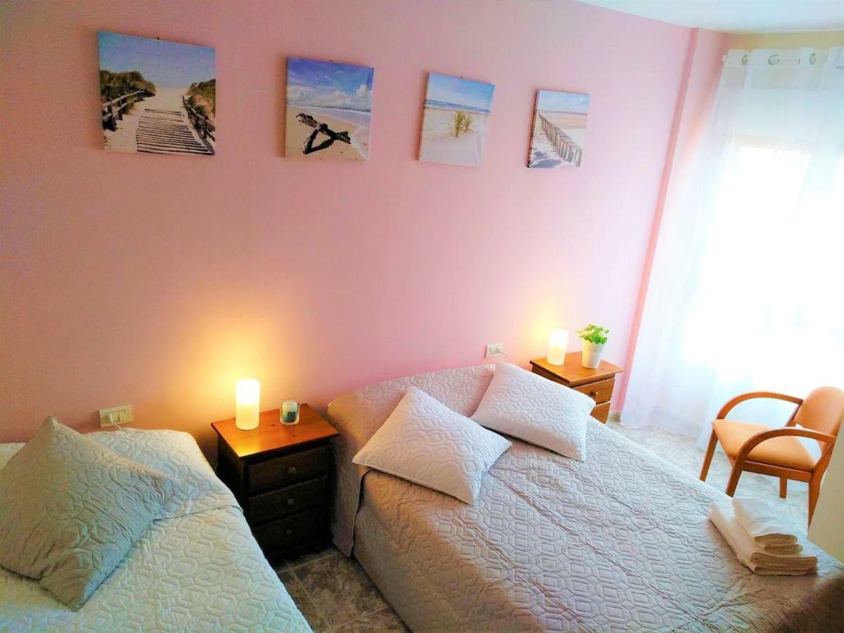 Bright Spacious Apartment, 2 Min Walk From Apartamento *