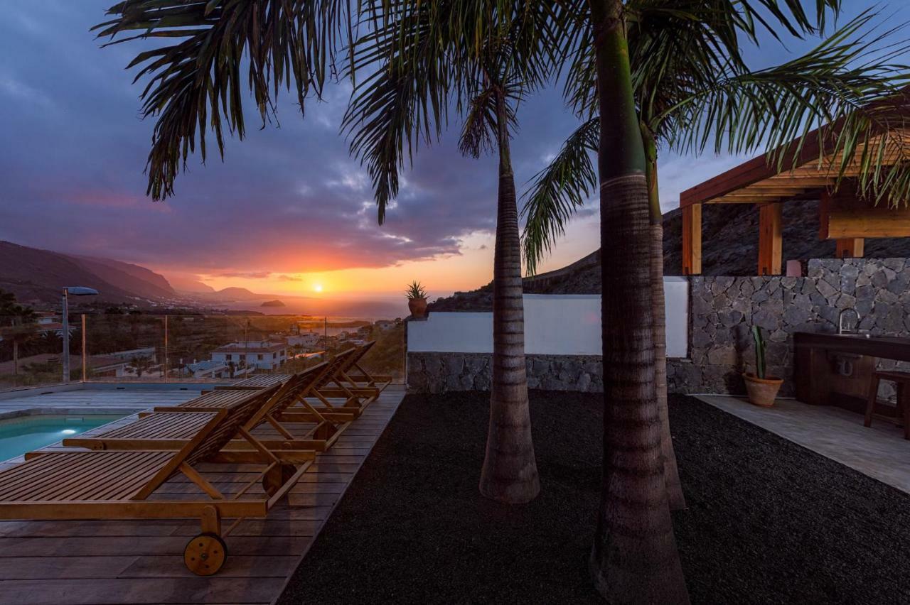 Superior A: Private Pool & Concierge Apartment *
