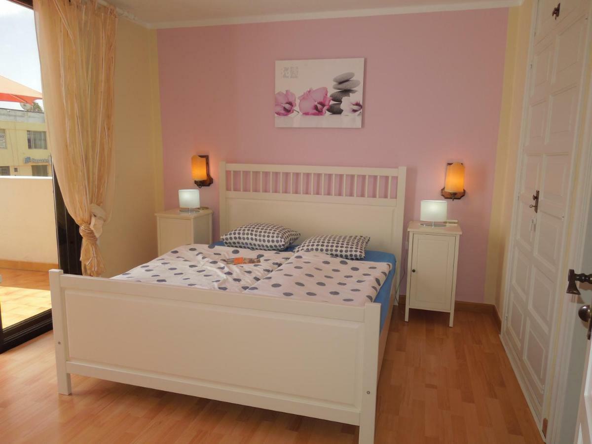 Vistasol, Beach Front With Heated Pool In Parque Santiago 2, Wifi Apartment