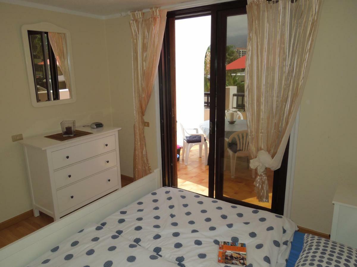 Apartment Vistasol, Beach Front With Heated Pool In Parque Santiago 2, Wifi *
