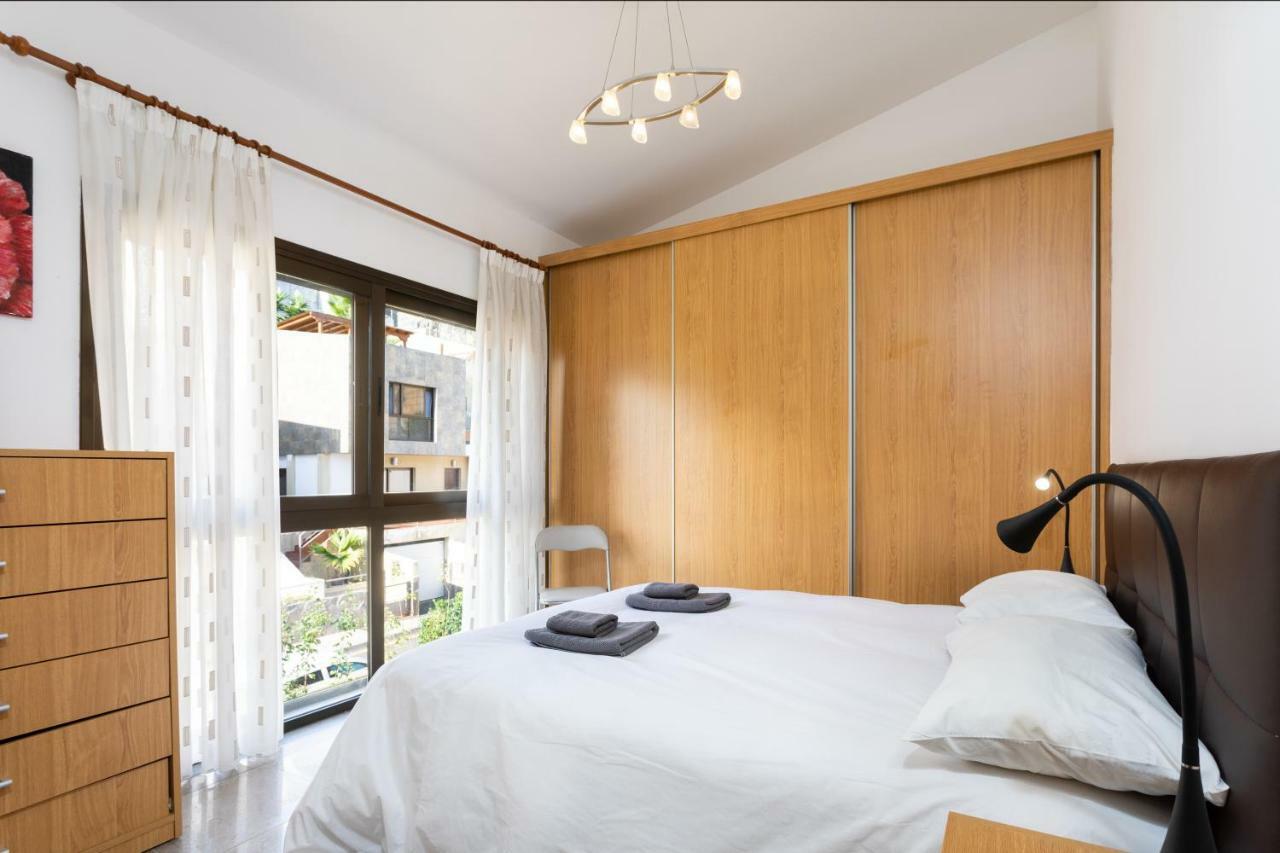 Luminous With Spectacular Views *