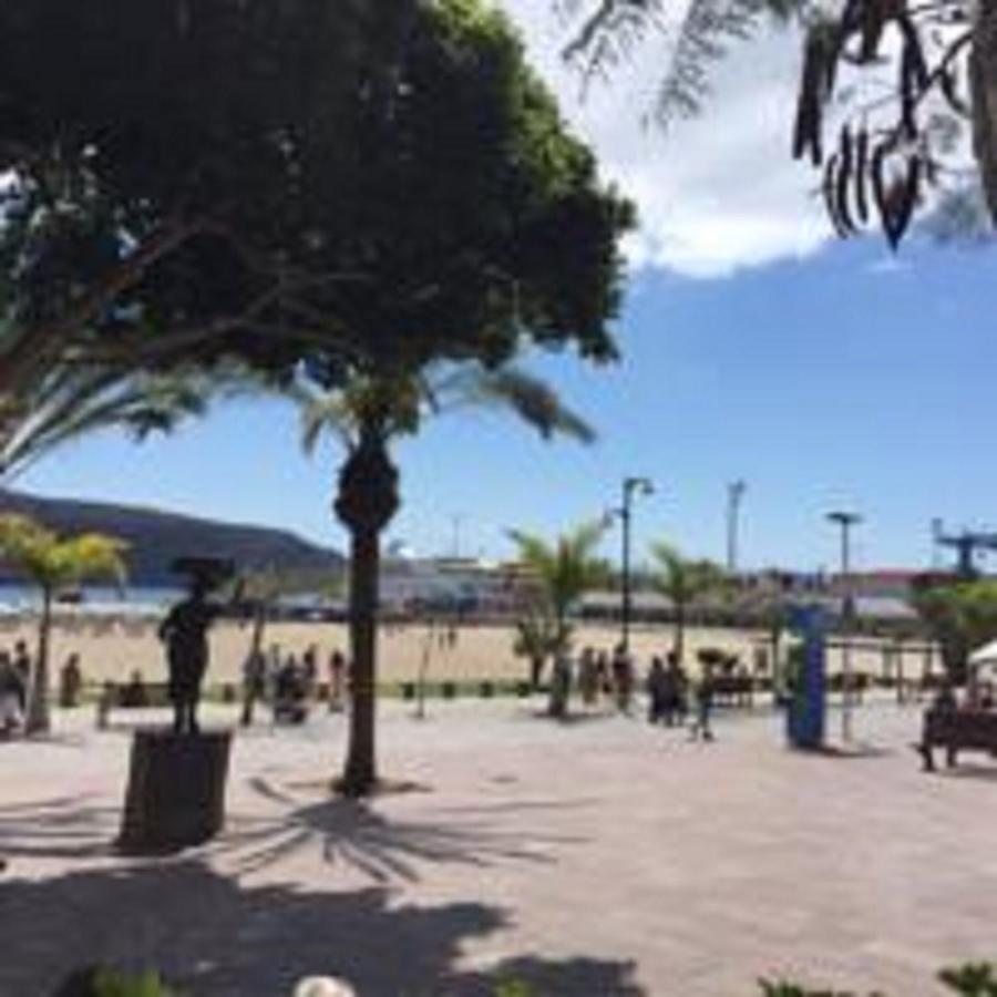 Los Cristianos Town Pensión *