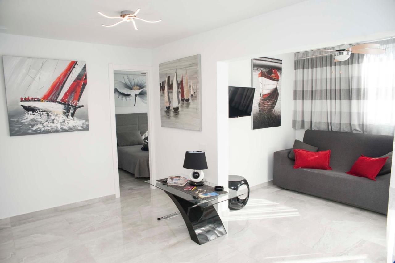 Playa De Americas Luxury Apartment *