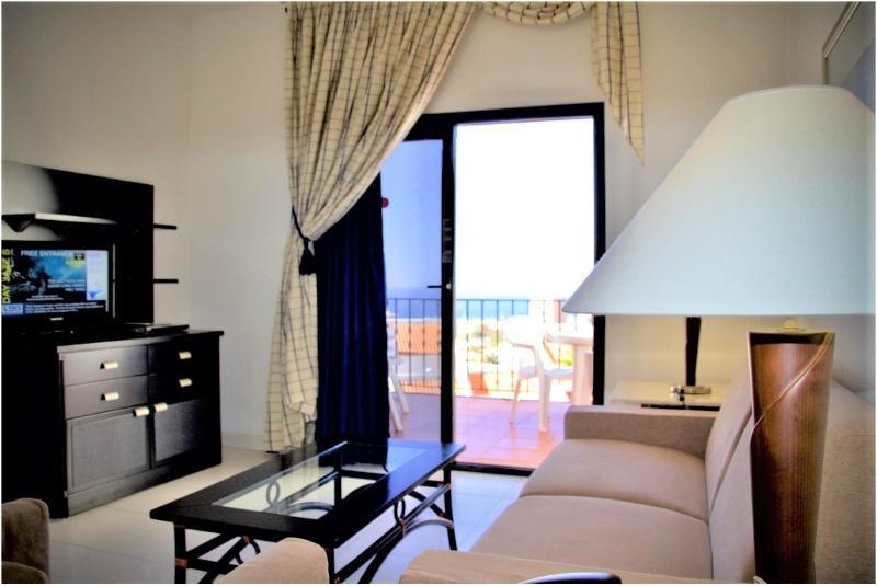 Beverly Hills Heights - Excel & Los Cristianos (Tenerife)